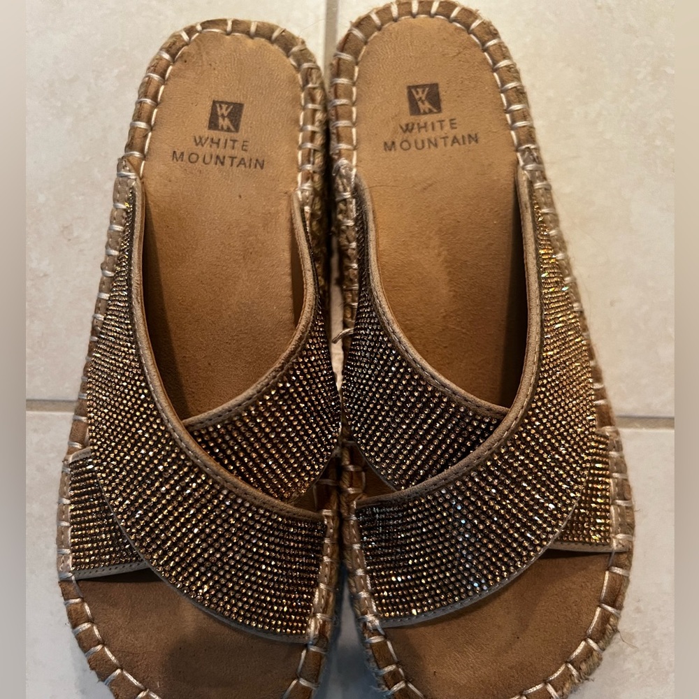 White Mountain Slides. Only worn once.